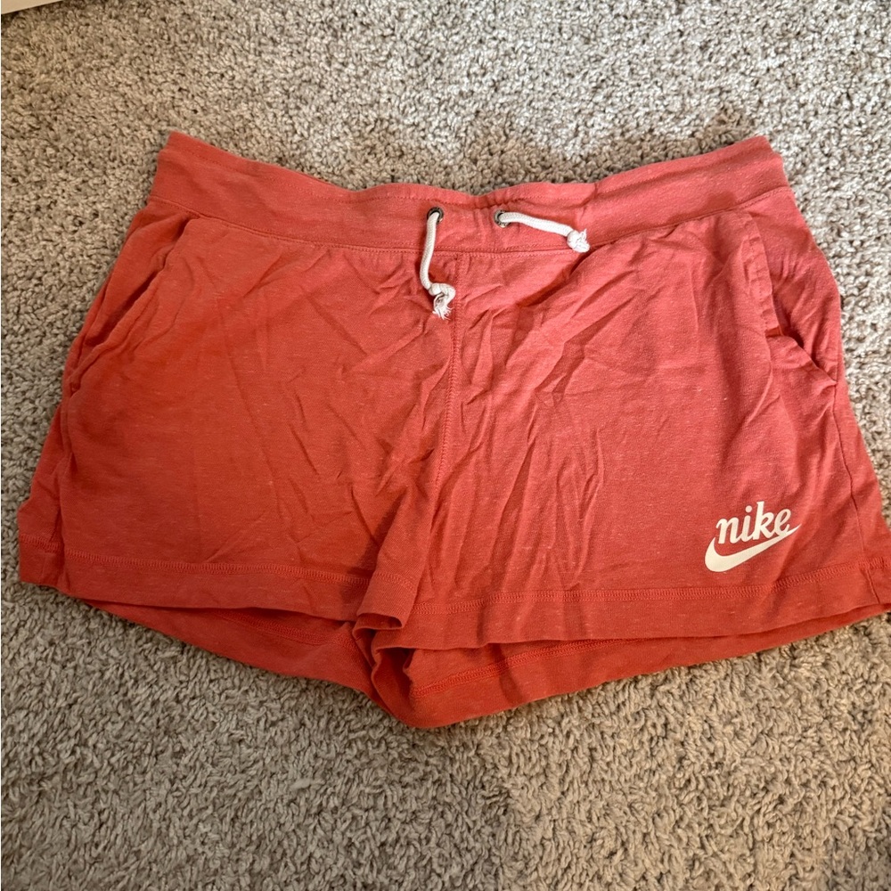 Nike Women's Shorts in Pink/Salmon Size Large